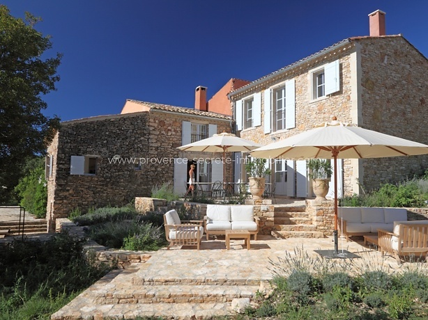 To rent sheepfold with swimming pool and view between Luberon and Haute Provence